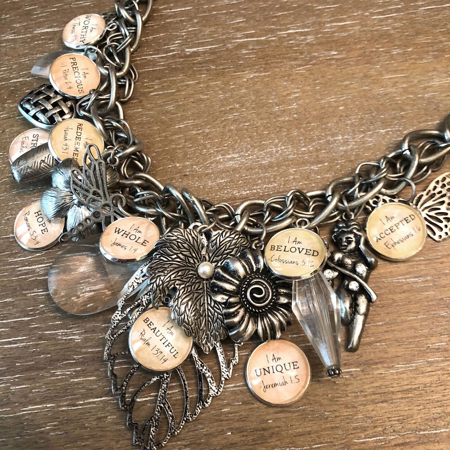 I AM Strong, Beautiful, Unique, Hope Affirmations – Glass Scripture