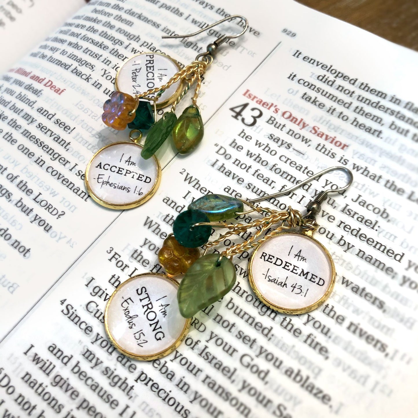 I AM Strong, Beautiful, Unique, Hope Affirmations – Glass Scripture